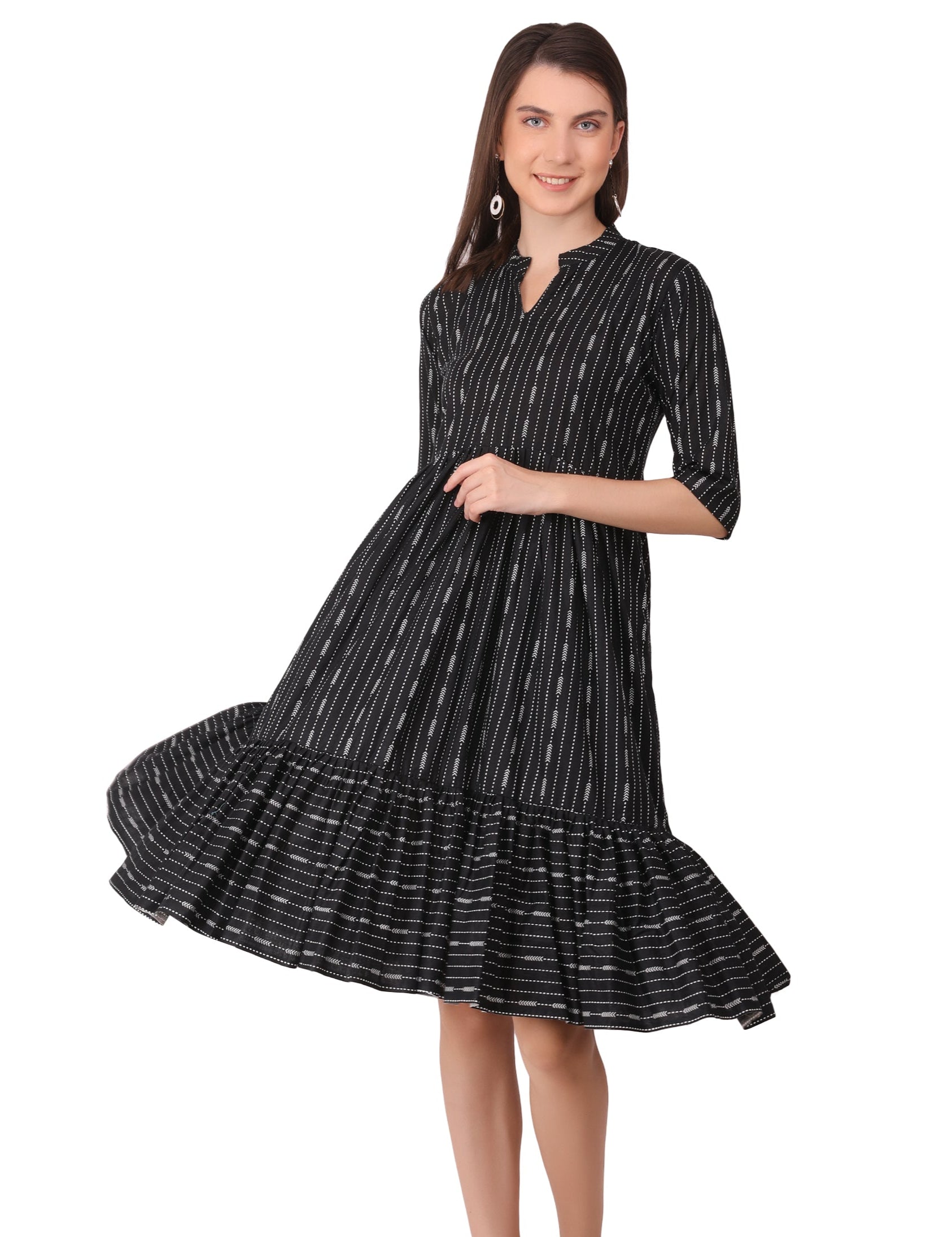 Black and white arrow maxi Dress