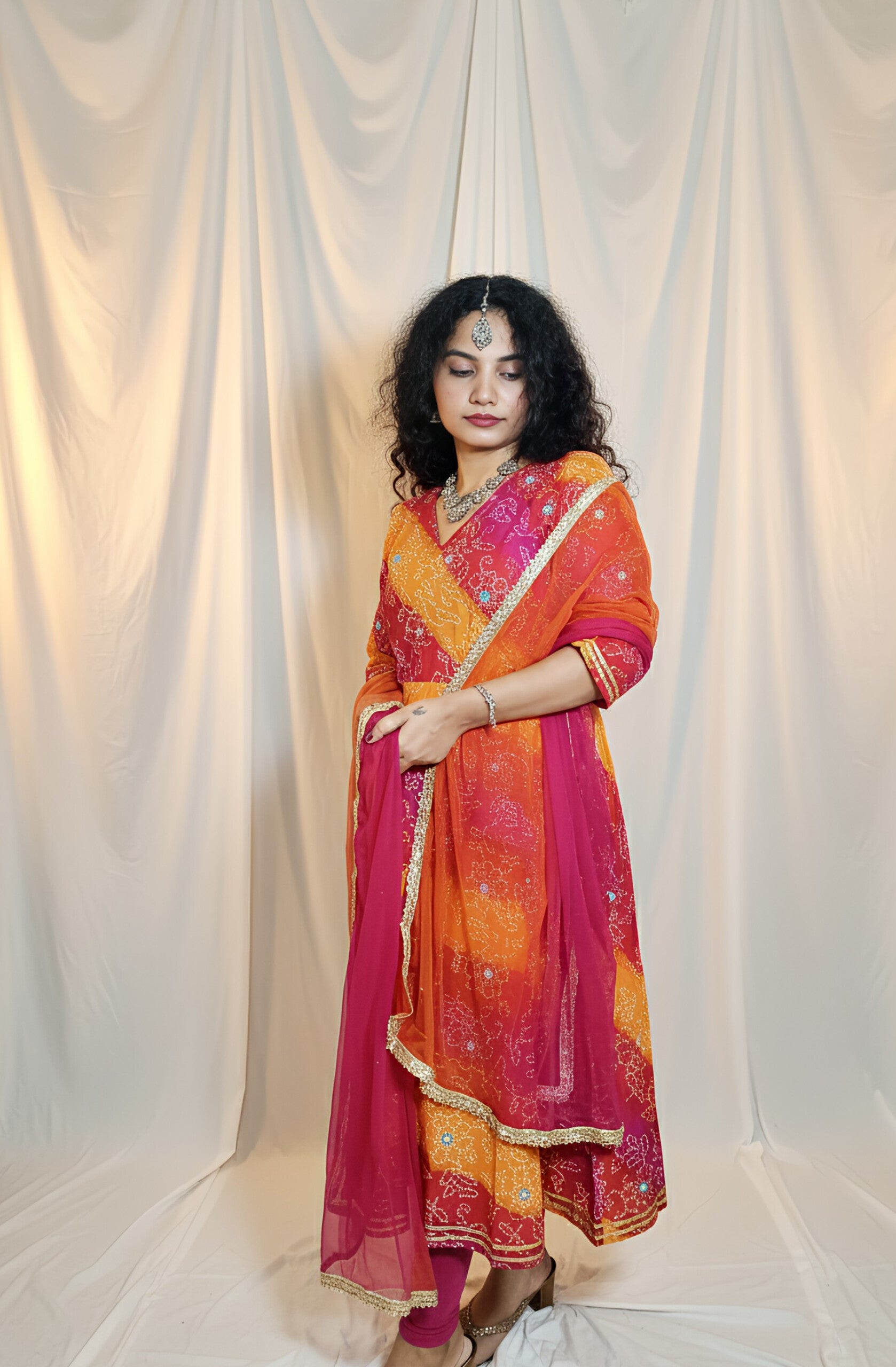 Bandhini kurta set